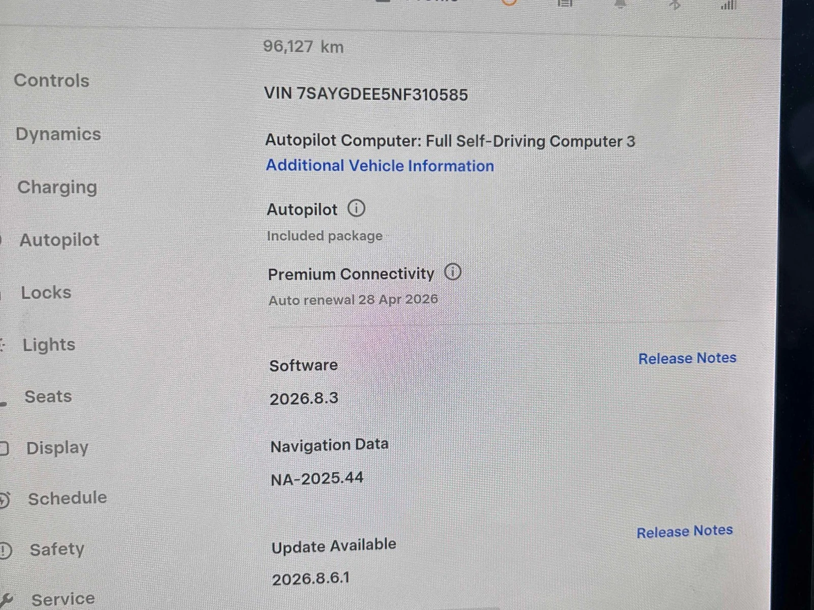 Tesla Model Y LONG RANGE/2 КЛЮЧА, снимка 10 - Автомобили и джипове - 54273344