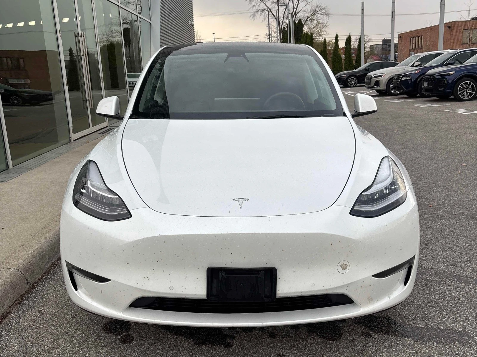 Tesla Model Y LONG RANGE/2 КЛЮЧА, снимка 2 - Автомобили и джипове - 54273344