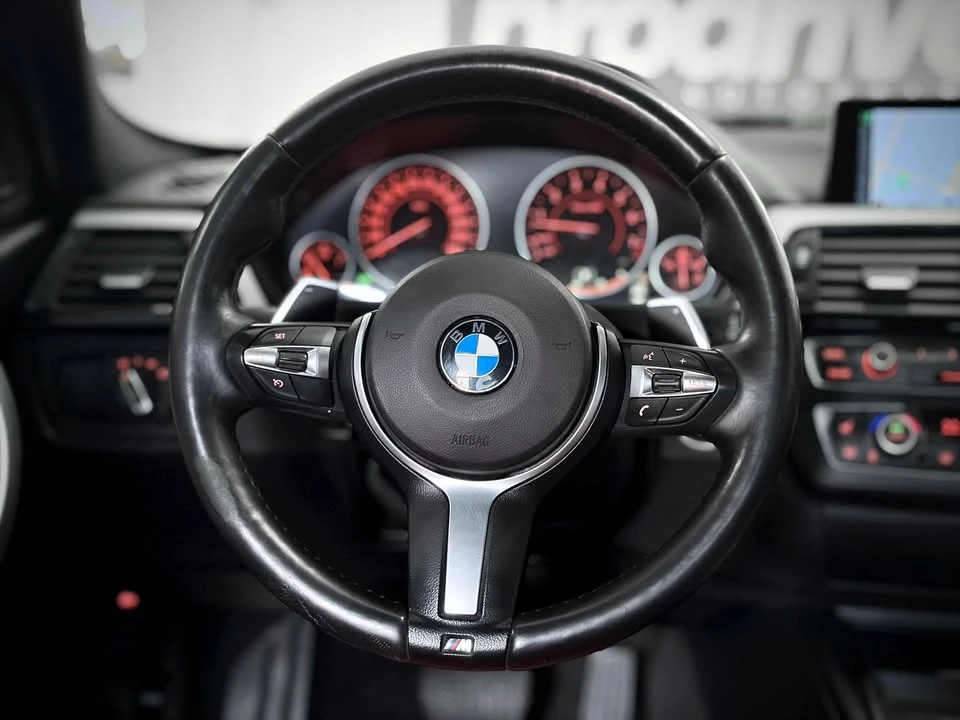 BMW 335 * xDrive* M Sport * АВТОКРЕДИТ* , снимка 17 - Автомобили и джипове - 55127611
