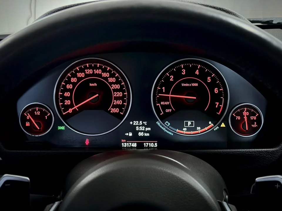 BMW 335 * xDrive* M Sport * АВТОКРЕДИТ* , снимка 13 - Автомобили и джипове - 55127611