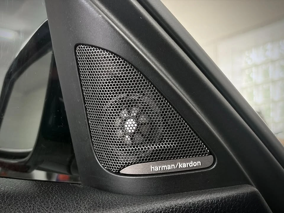 BMW 335 * xDrive* M Sport * АВТОКРЕДИТ* , снимка 9 - Автомобили и джипове - 55127611