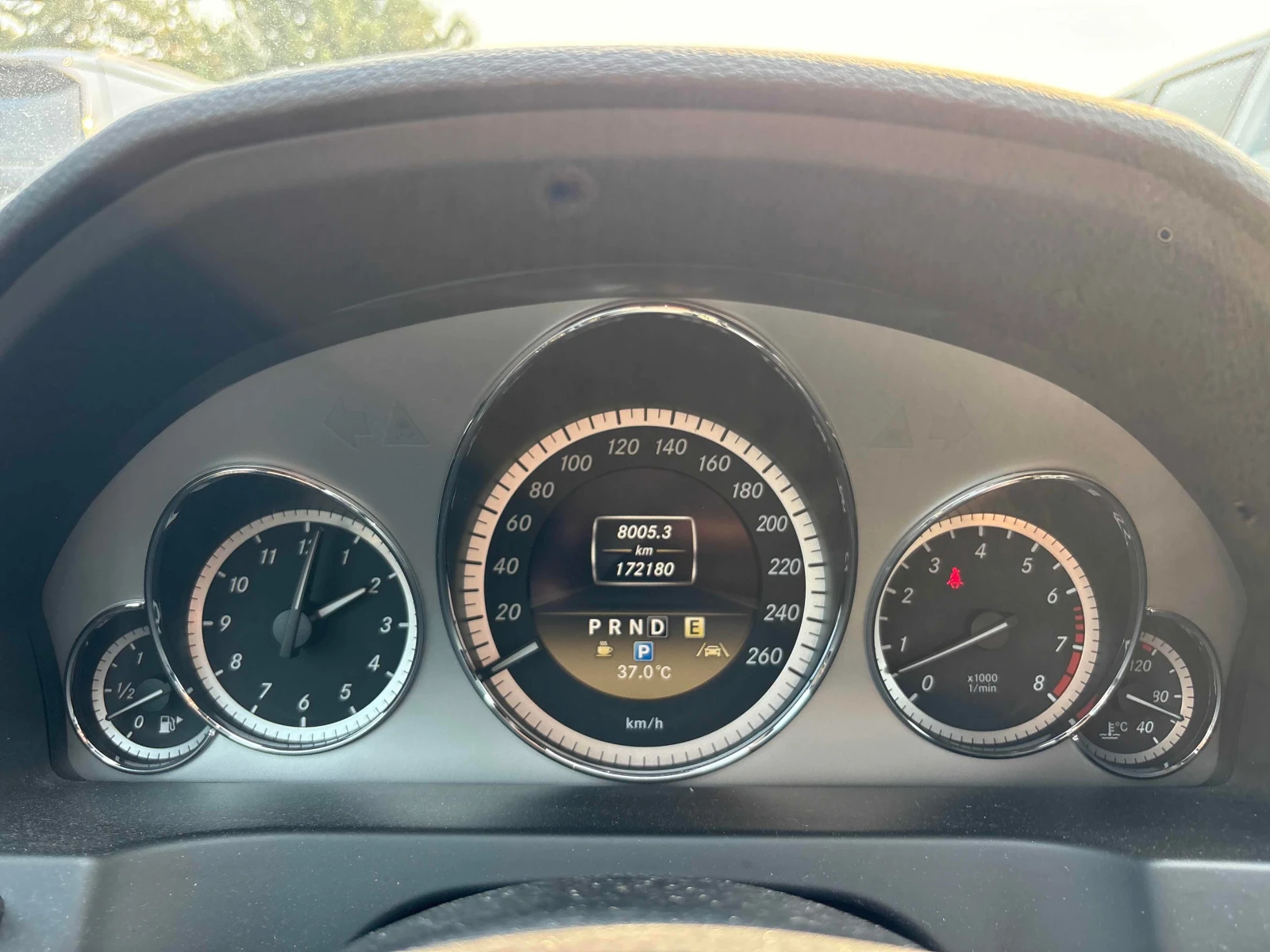 Mercedes-Benz E 350 * CARFAX * БЕЗ ПЪРВОНАЧАЛНА ВНОСКА, снимка 8 - Автомобили и джипове - 55831231