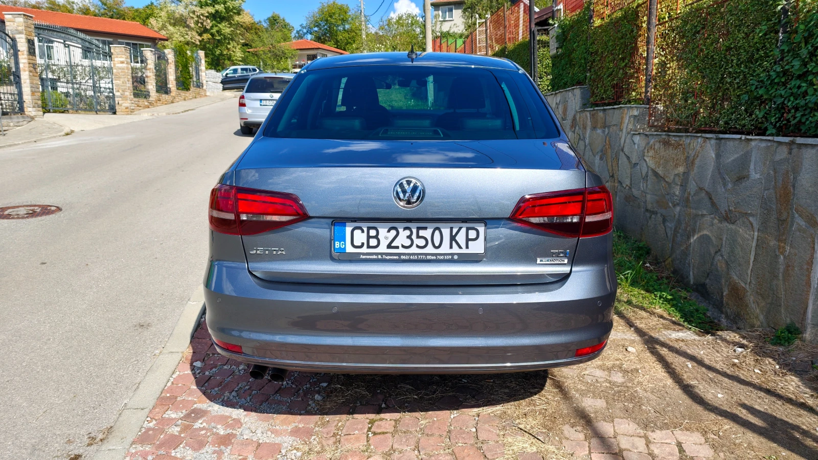VW Jetta 2.0 TDI, снимка 4 - Автомобили и джипове - 56103766