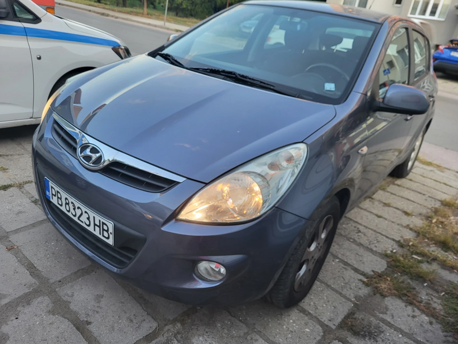 Hyundai I20, снимка 7 - Автомобили и джипове - 56106483