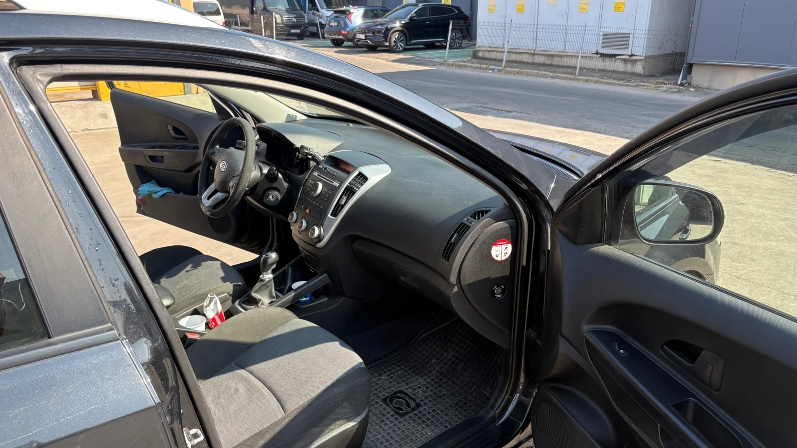 Kia Ceed, снимка 11 - Автомобили и джипове - 56109487