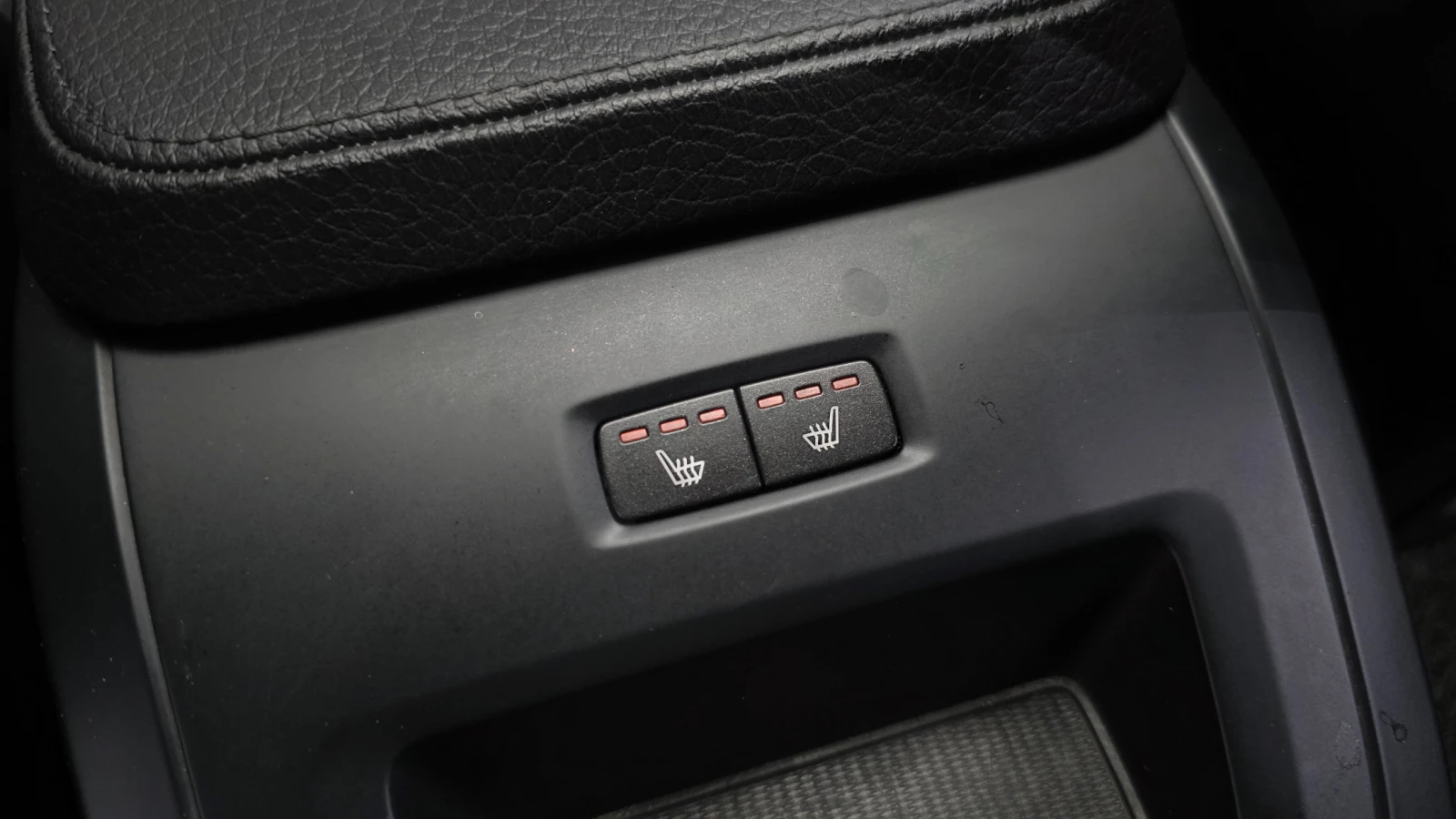 Volvo S90 T5 MOMENTUM, снимка 15 - Автомобили и джипове - 56117175