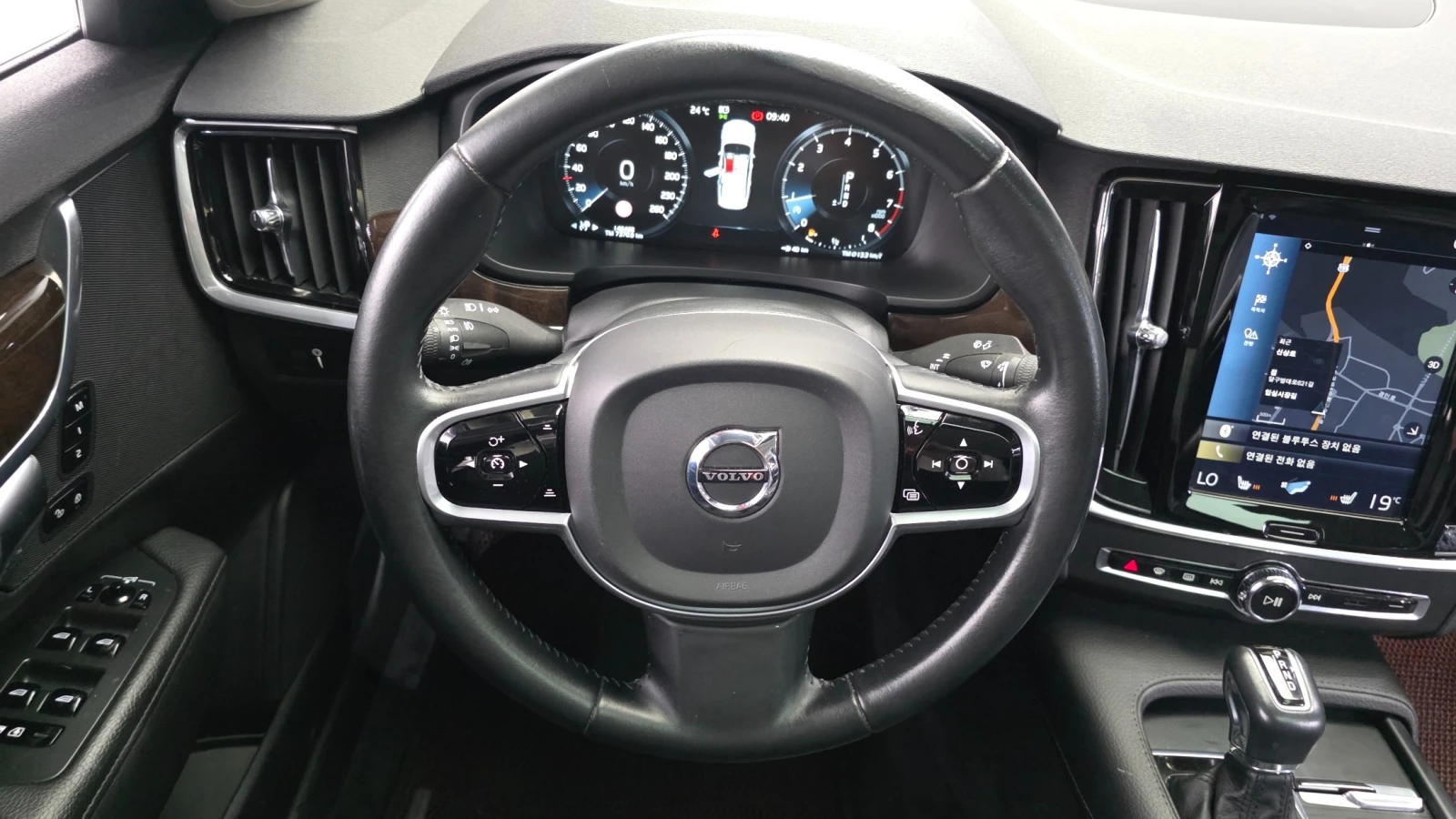 Volvo S90 T5 MOMENTUM, снимка 6 - Автомобили и джипове - 56117175