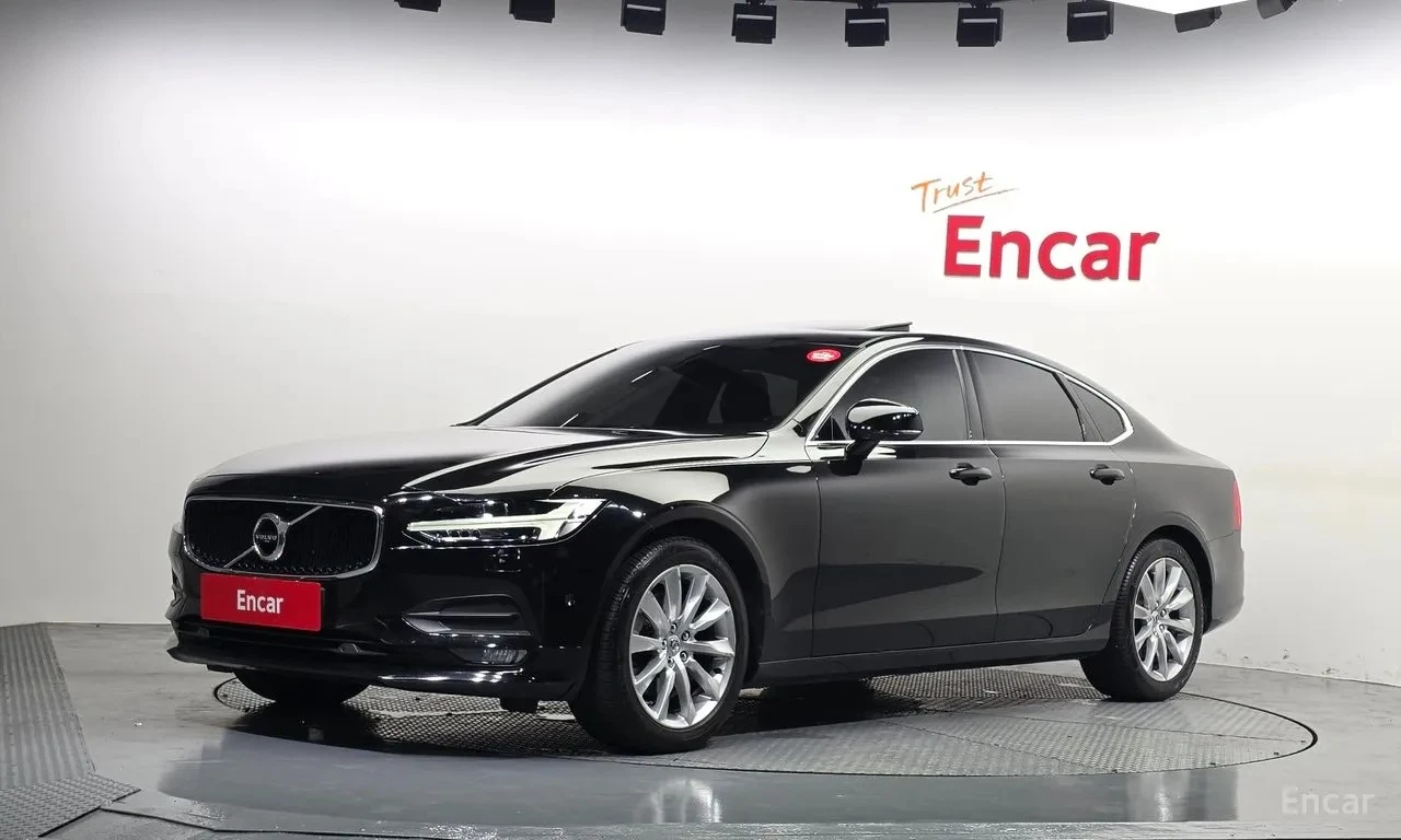 Volvo S90 T5 MOMENTUM, снимка 2 - Автомобили и джипове - 56117175