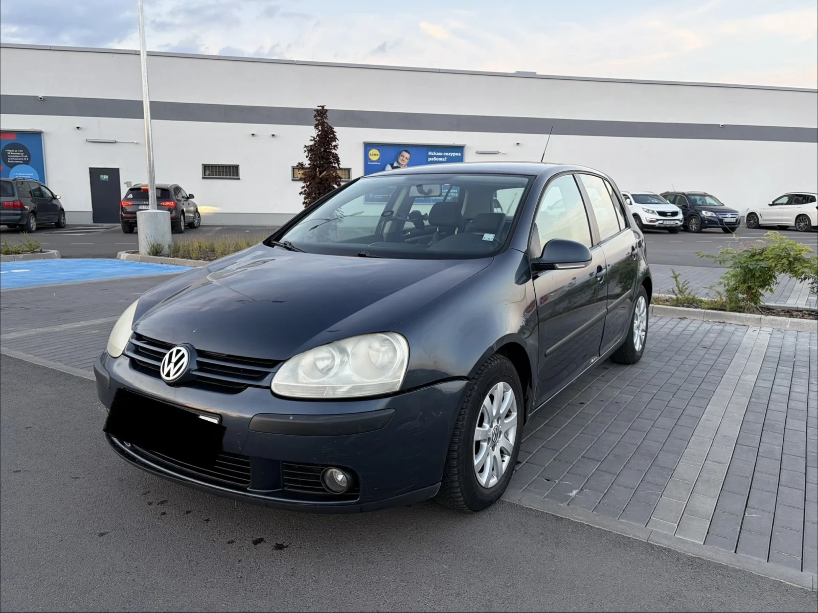 VW Golf, снимка 2 - Автомобили и джипове - 56362367
