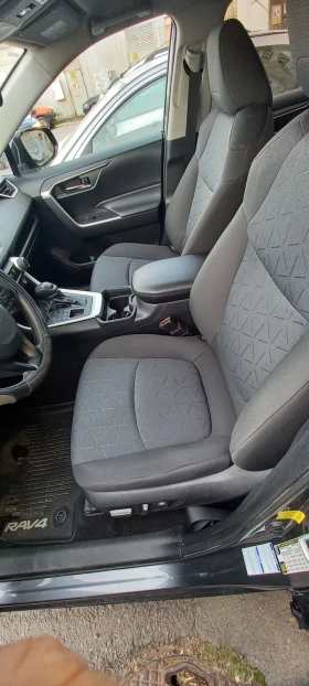 Toyota Rav4 2, 5 XLE, снимка 8