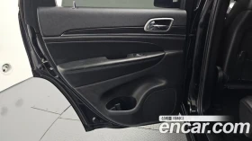 Jeep Grand cherokee 3.6 LIMITED| КАМЕРА| ПОДГРЕВ| ОБДУХВАНЕ| PANO, снимка 10