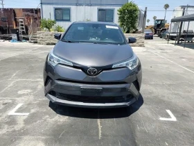 ������ Toyota C-HR