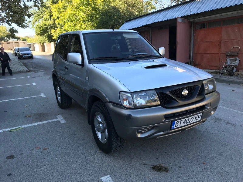 Nissan Terrano, снимка 3 - Автомобили и джипове - 47444266