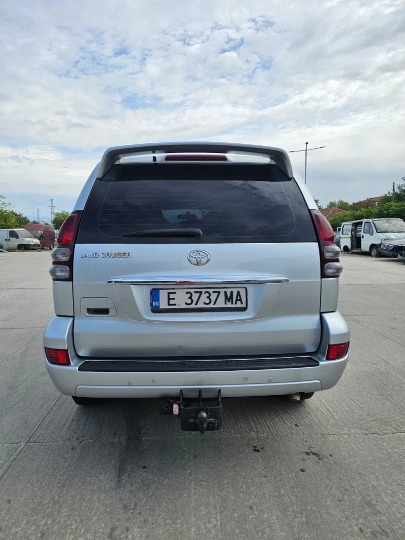 Toyota Land cruiser 3.0 , снимка 2 - Автомобили и джипове - 47549705