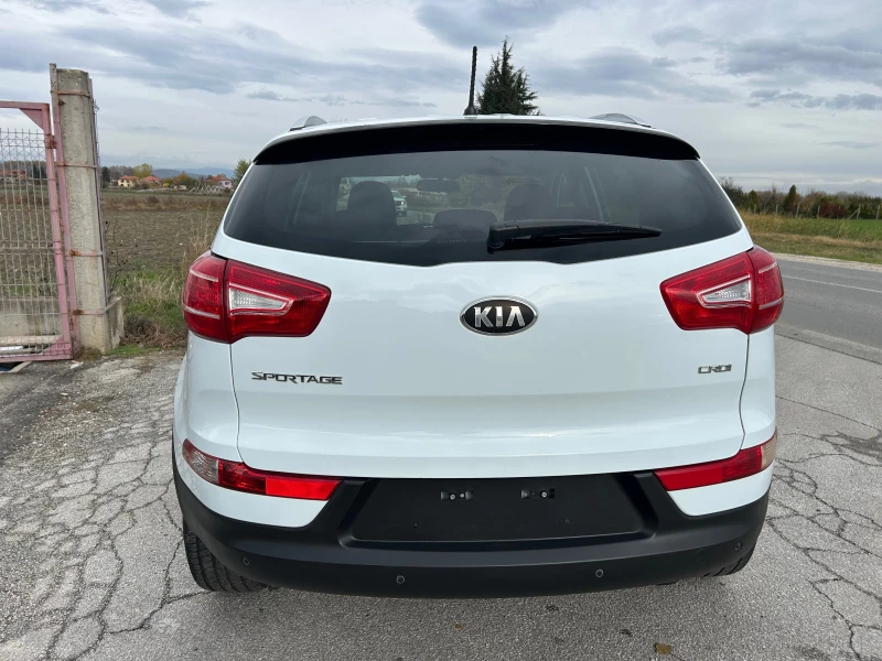 Kia Sportage 1.7 CRDI КОЖА&ПОДГРЕВ, снимка 8 - Автомобили и джипове - 52469249
