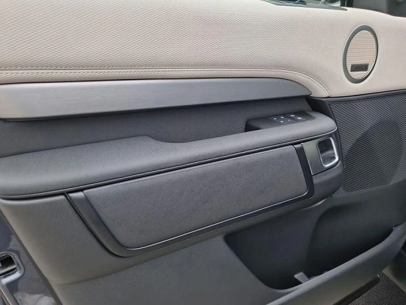 Land Rover Discovery D250 = Dynamic SE = 7 Seats  | Mobile.bg   6