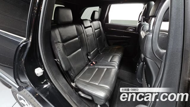 Jeep Grand cherokee 3.6 LIMITED| КАМЕРА| ПОДГРЕВ| ОБДУХВАНЕ| PANO, снимка 15 - Автомобили и джипове - 55789161