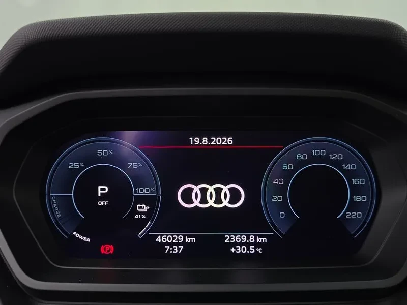 Audi Q4 40 Premium - ���� 30% ����� | Mobile.bg � ����������� 8