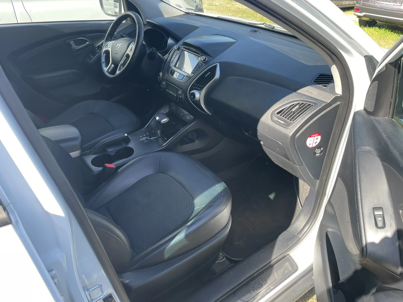 Hyundai IX35 2.0 i - изображение 7