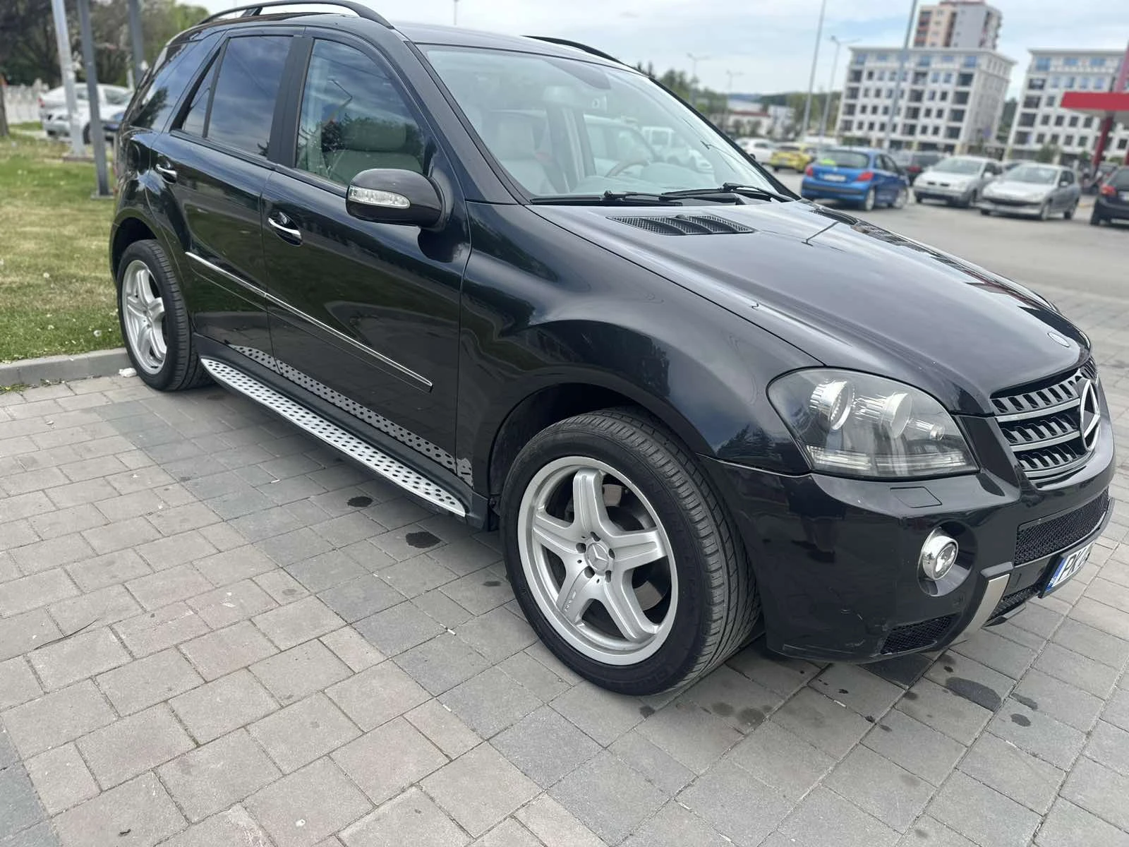Mercedes-Benz ML 500  - изображение 2
