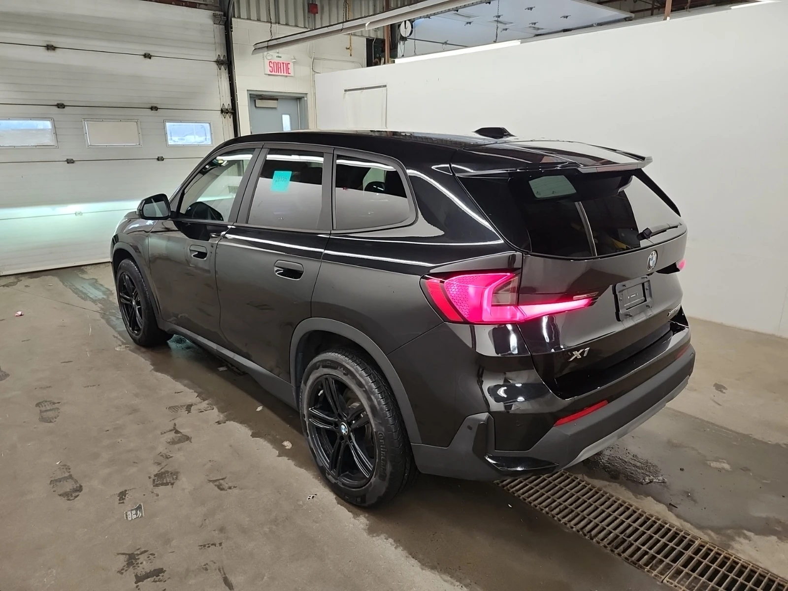 BMW X1 xDrive28i - изображение 5