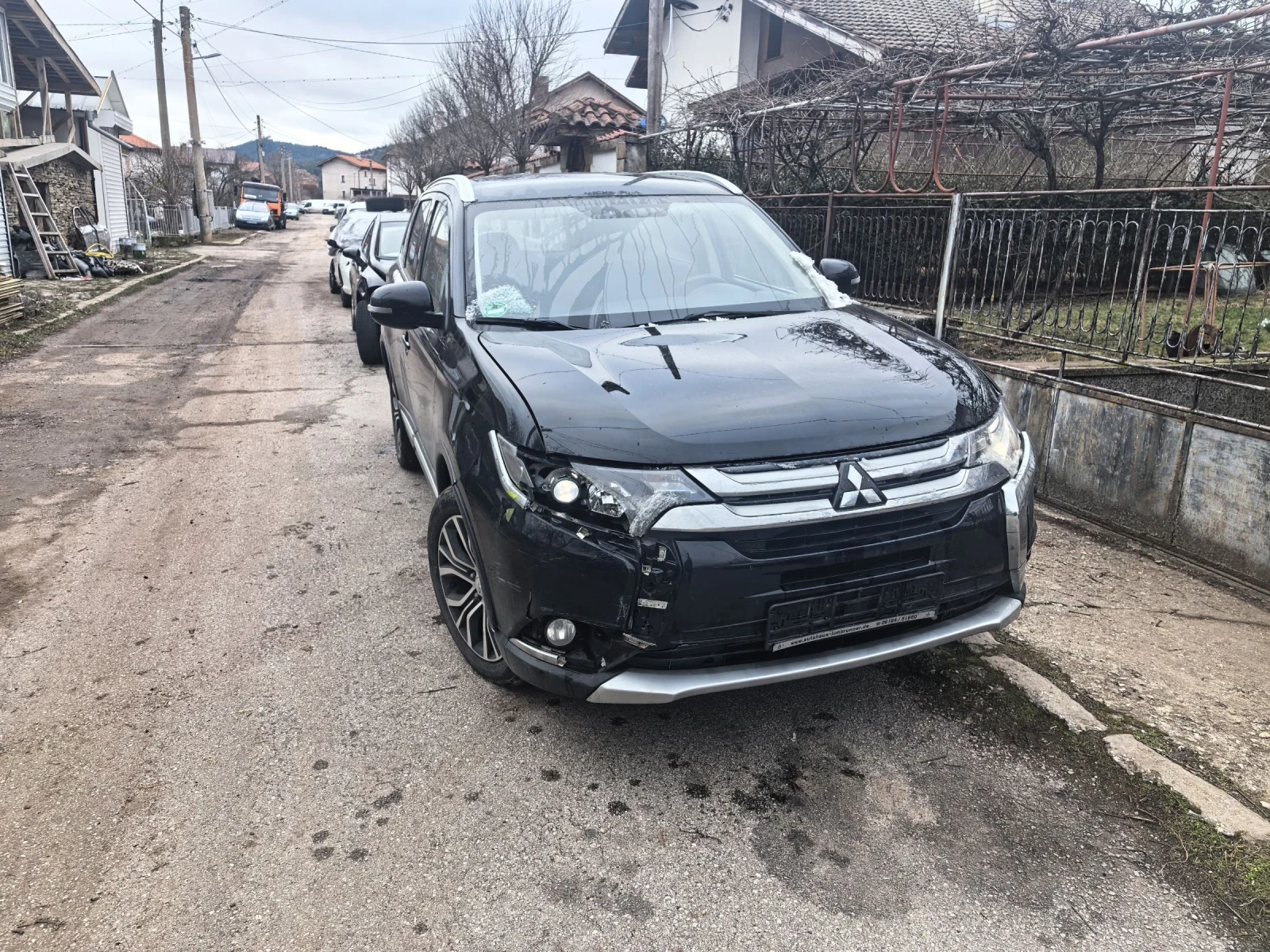 Mitsubishi Outlander 2.2 diesel - изображение 6