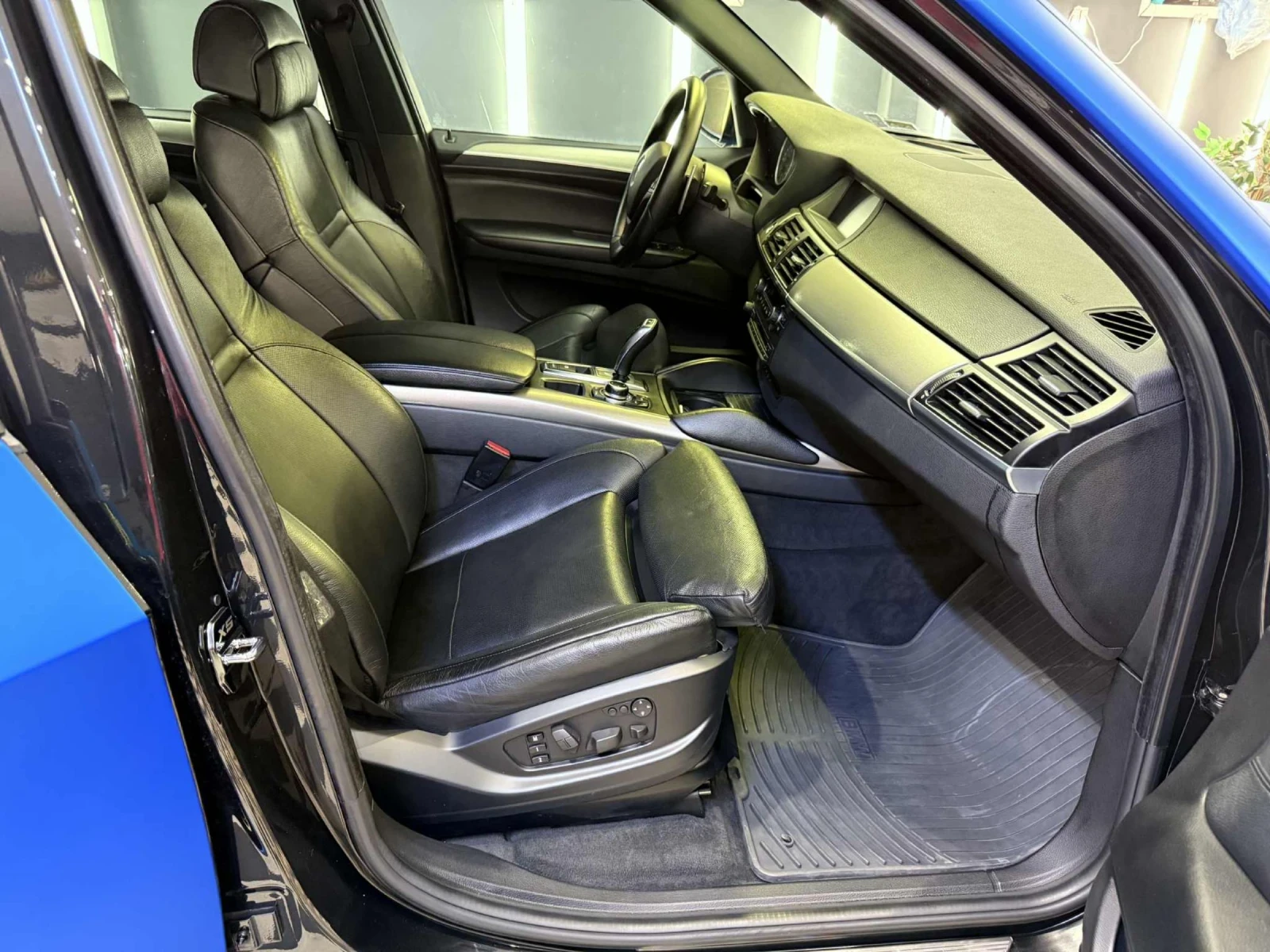 BMW X5 M 4.8i, снимка 17 - Автомобили и джипове - 53806689