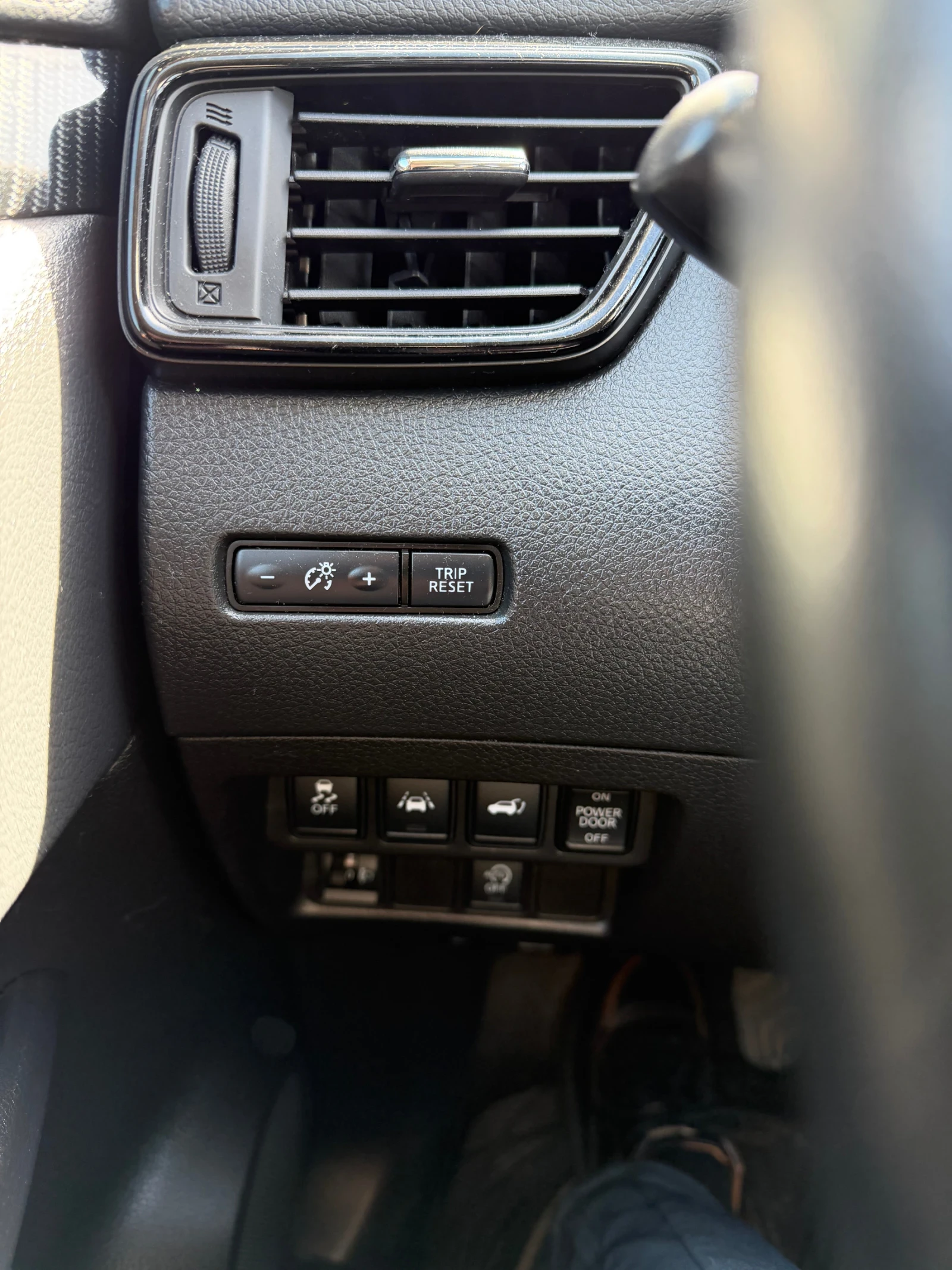 Nissan X-trail 1, 6 DCi, снимка 6 - Автомобили и джипове - 53807174