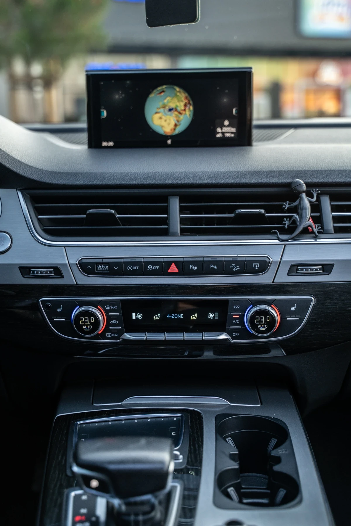 Audi Q7, снимка 6 - Автомобили и джипове - 53895735