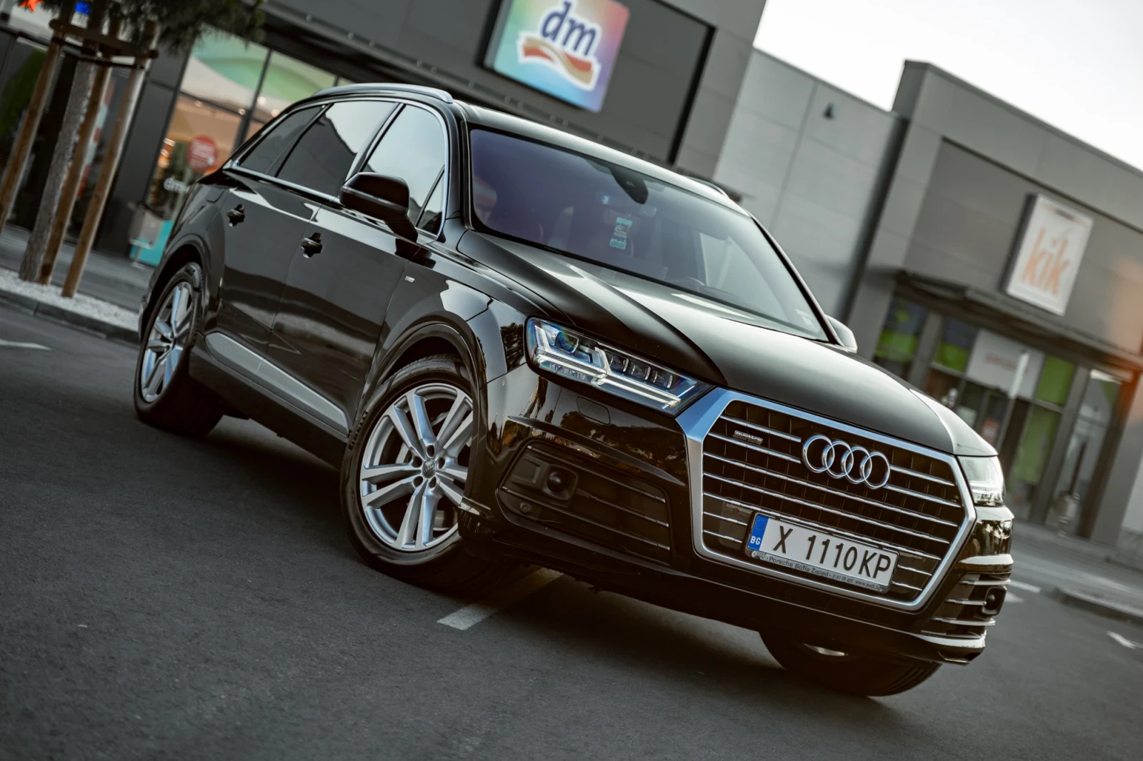 Audi Q7, снимка 15 - Автомобили и джипове - 53895735