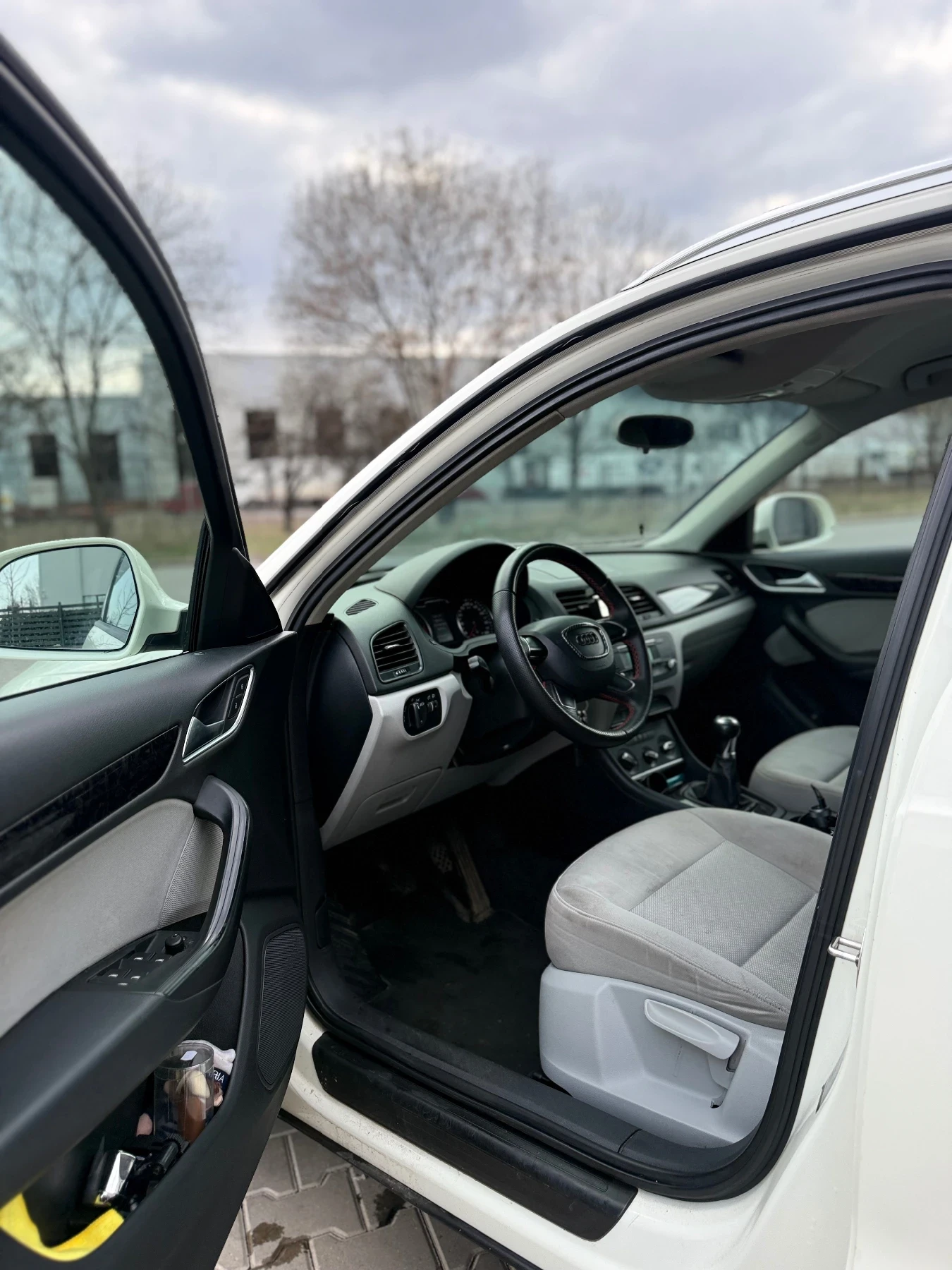 Audi Q3, снимка 8 - Автомобили и джипове - 53926738