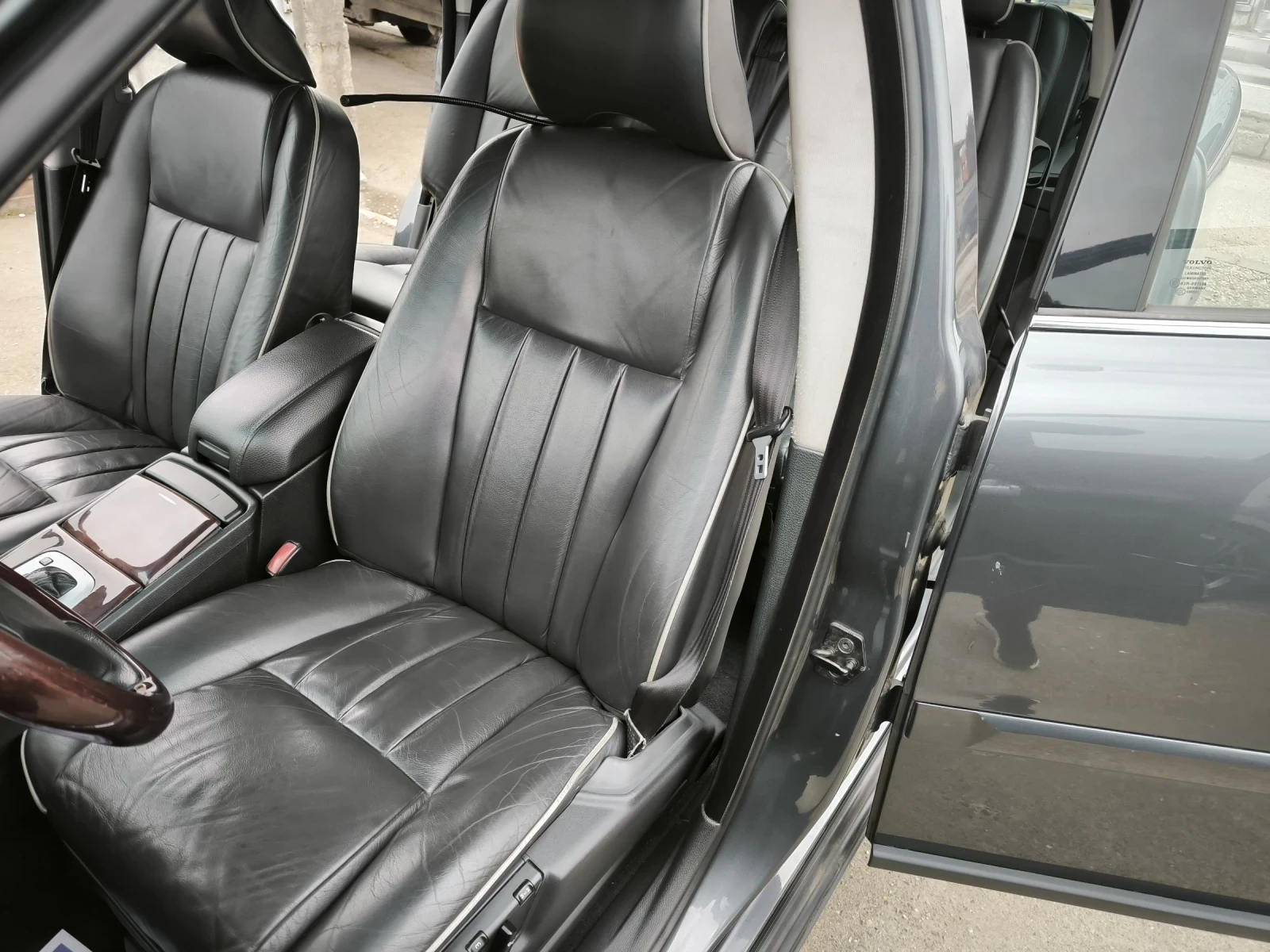 Volvo Xc90 2.4D5 4x4, снимка 13 - Автомобили и джипове - 53939558