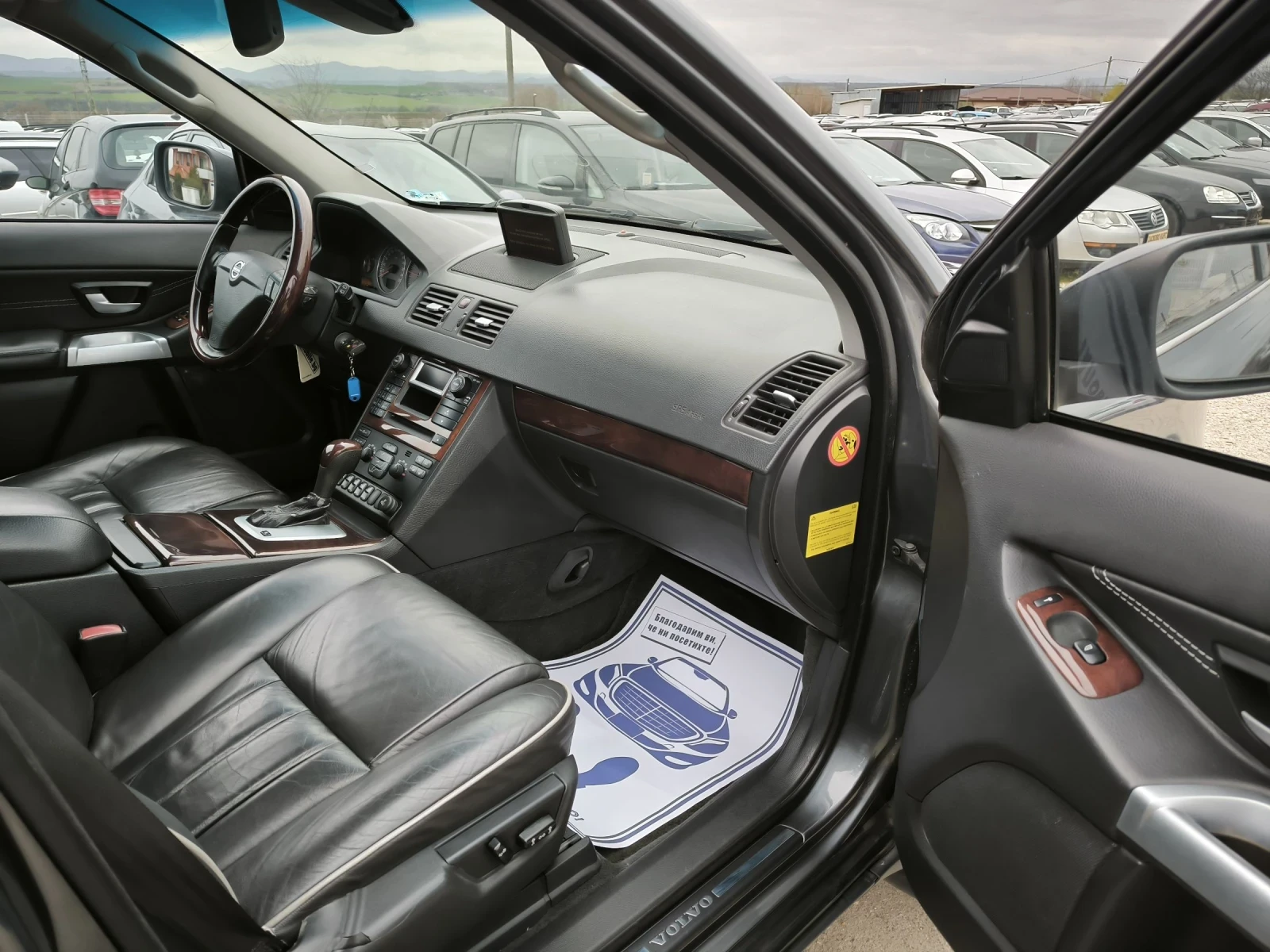 Volvo Xc90 2.4D5 4x4, снимка 6 - Автомобили и джипове - 53939558