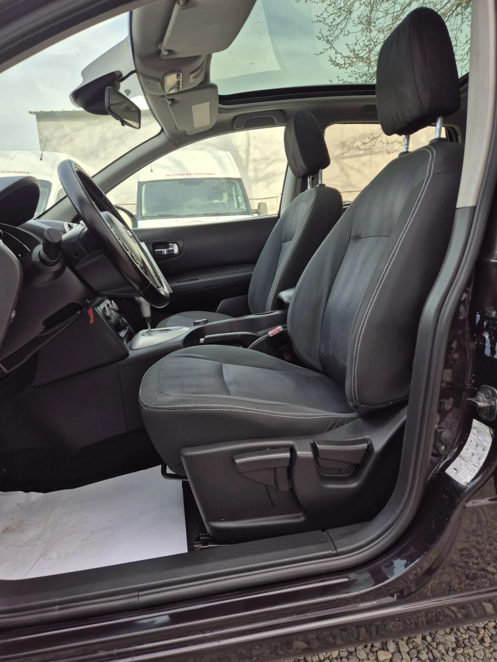 Nissan Qashqai 2.0dci-4x4-Acenta, снимка 7 - Автомобили и джипове - 54194490