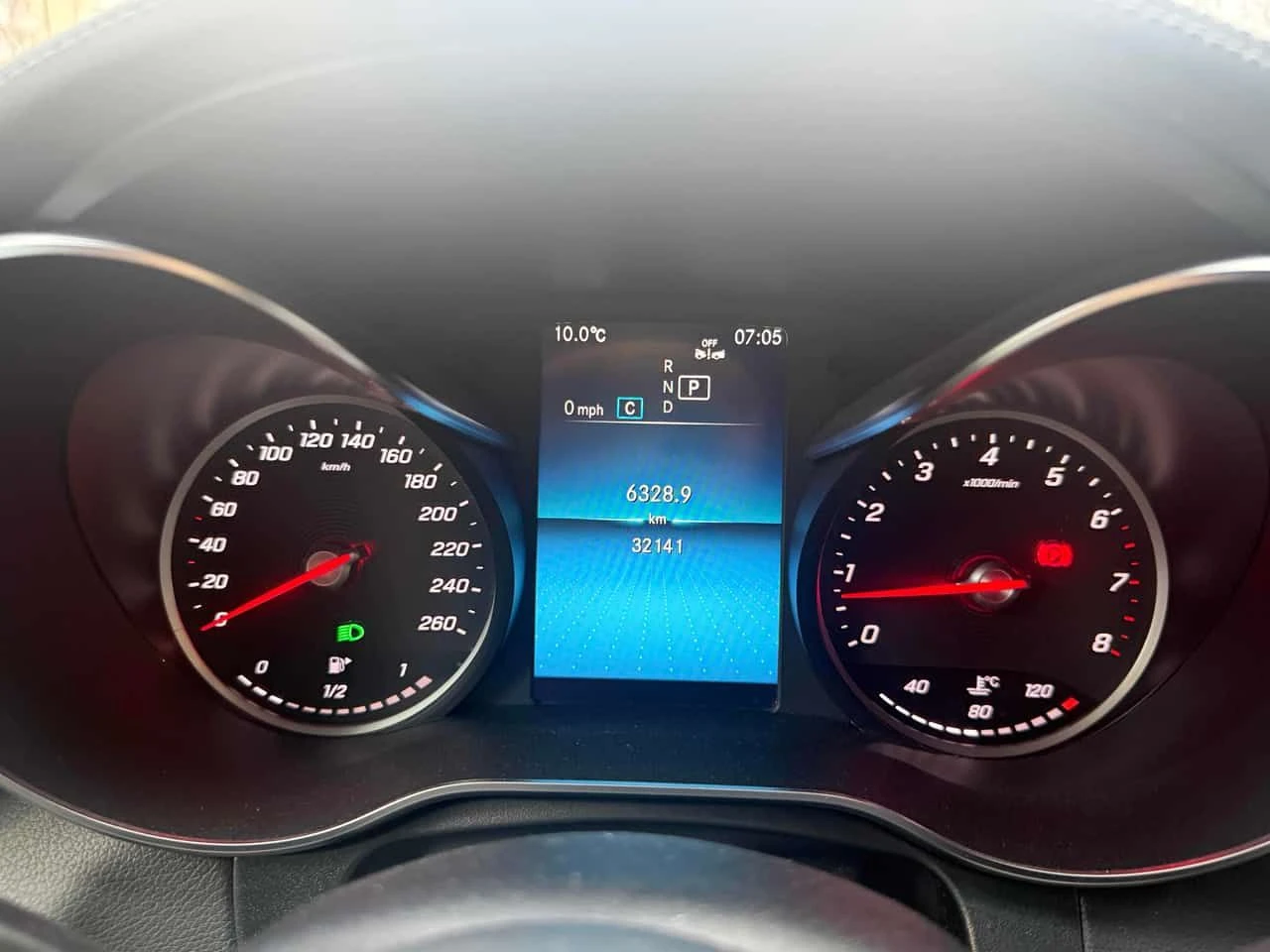 Mercedes-Benz GLC 300 COUPE /ПАНОРАМА/ДВА КЛЮЧА, снимка 8 - Автомобили и джипове - 54393586