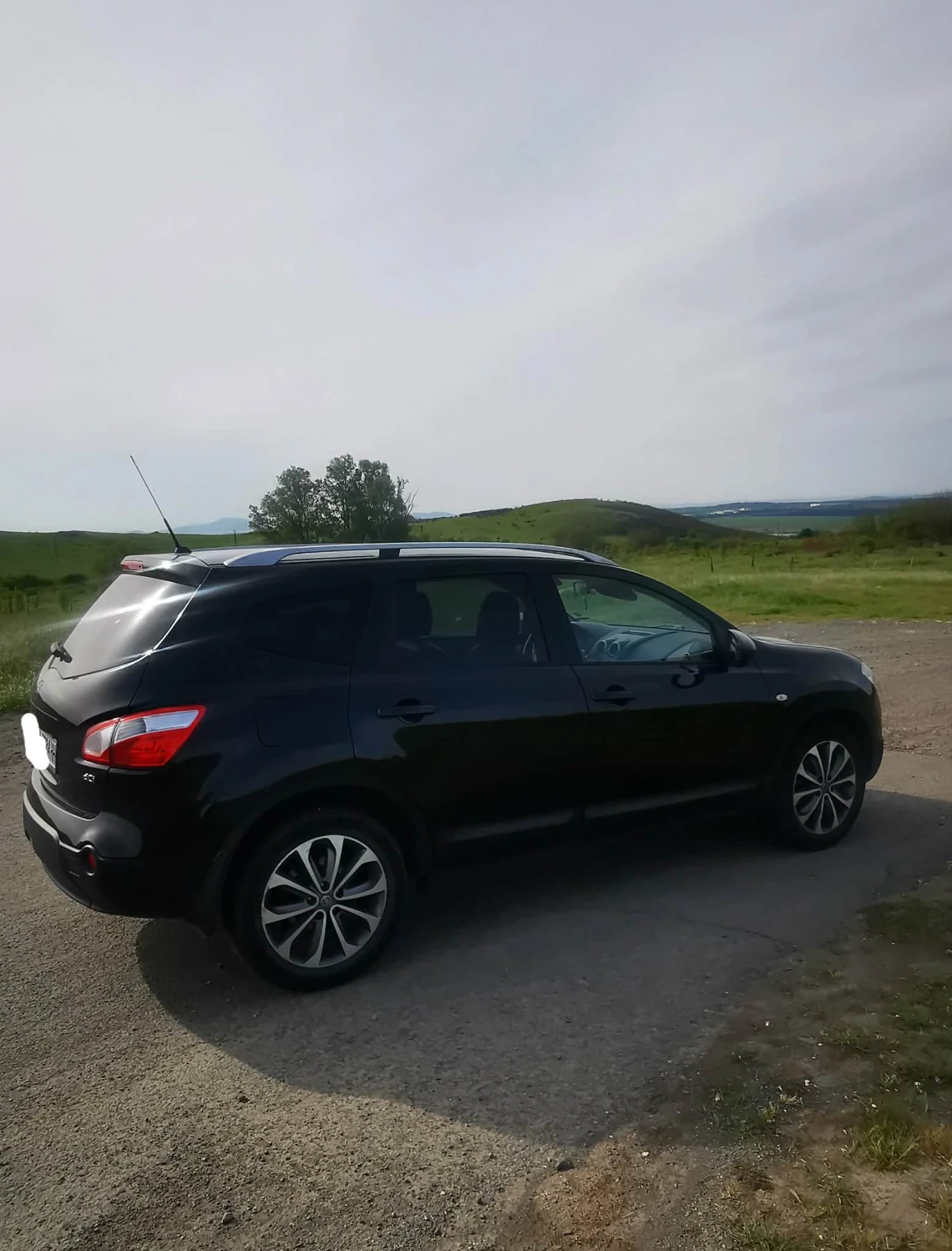 Nissan Qashqai  + 2, снимка 14 - Автомобили и джипове - 54548241