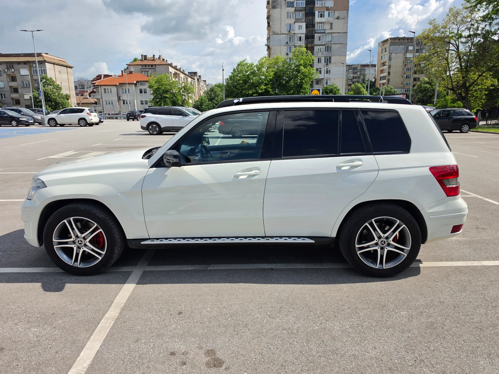 Mercedes-Benz GLK, снимка 2 - Автомобили и джипове - 54652933
