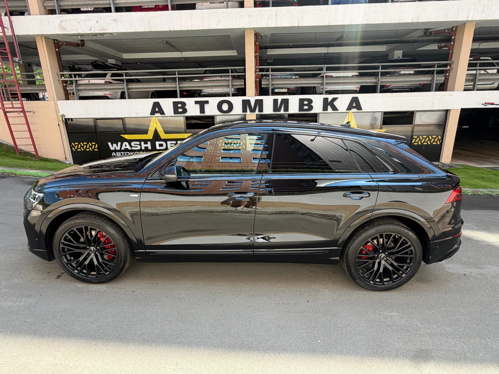 Audi Q8 3.0 TDI нова - готов лизинг !, снимка 10 - Автомобили и джипове - 55321781