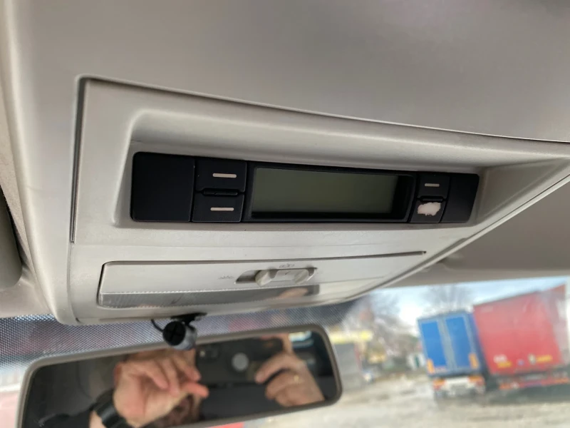 VW Transporter 2.5 TDI, снимка 11 - Бусове и автобуси - 52679321