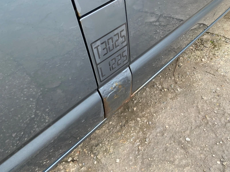 VW Transporter 2.5 TDI, снимка 10 - Бусове и автобуси - 52679321