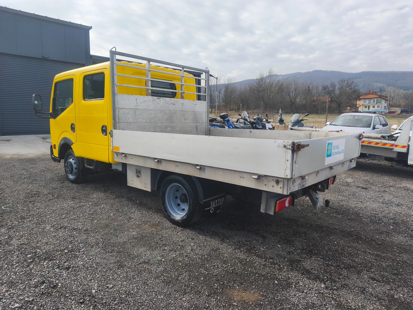 Nissan Capstar 35.14 2.5 ����5 | Mobile.bg � ����������� 5