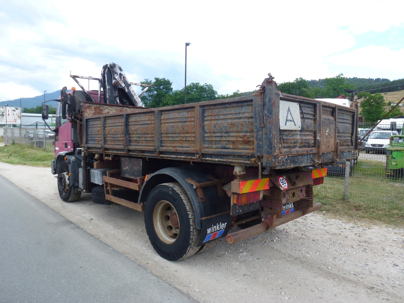 Iveco 180 САМОСВАЛ С КРАН, снимка 3 - Камиони - 55189578
