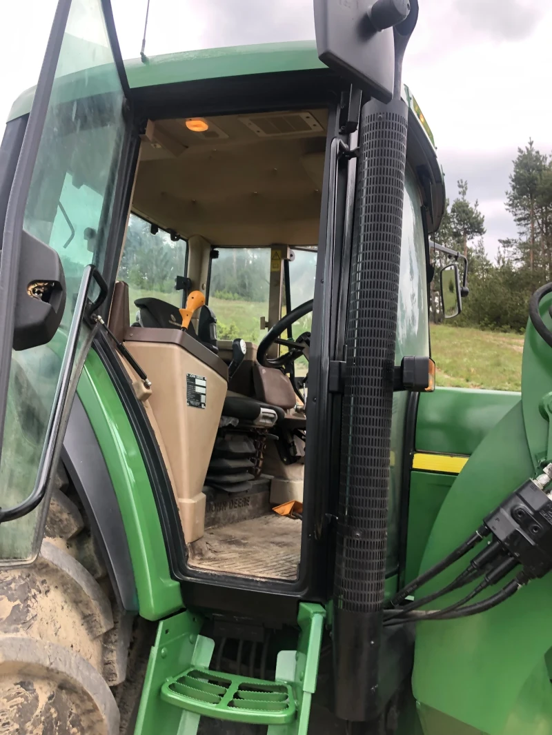 Трактор John Deere 6910, снимка 8 - Селскостопанска техника - 52414932