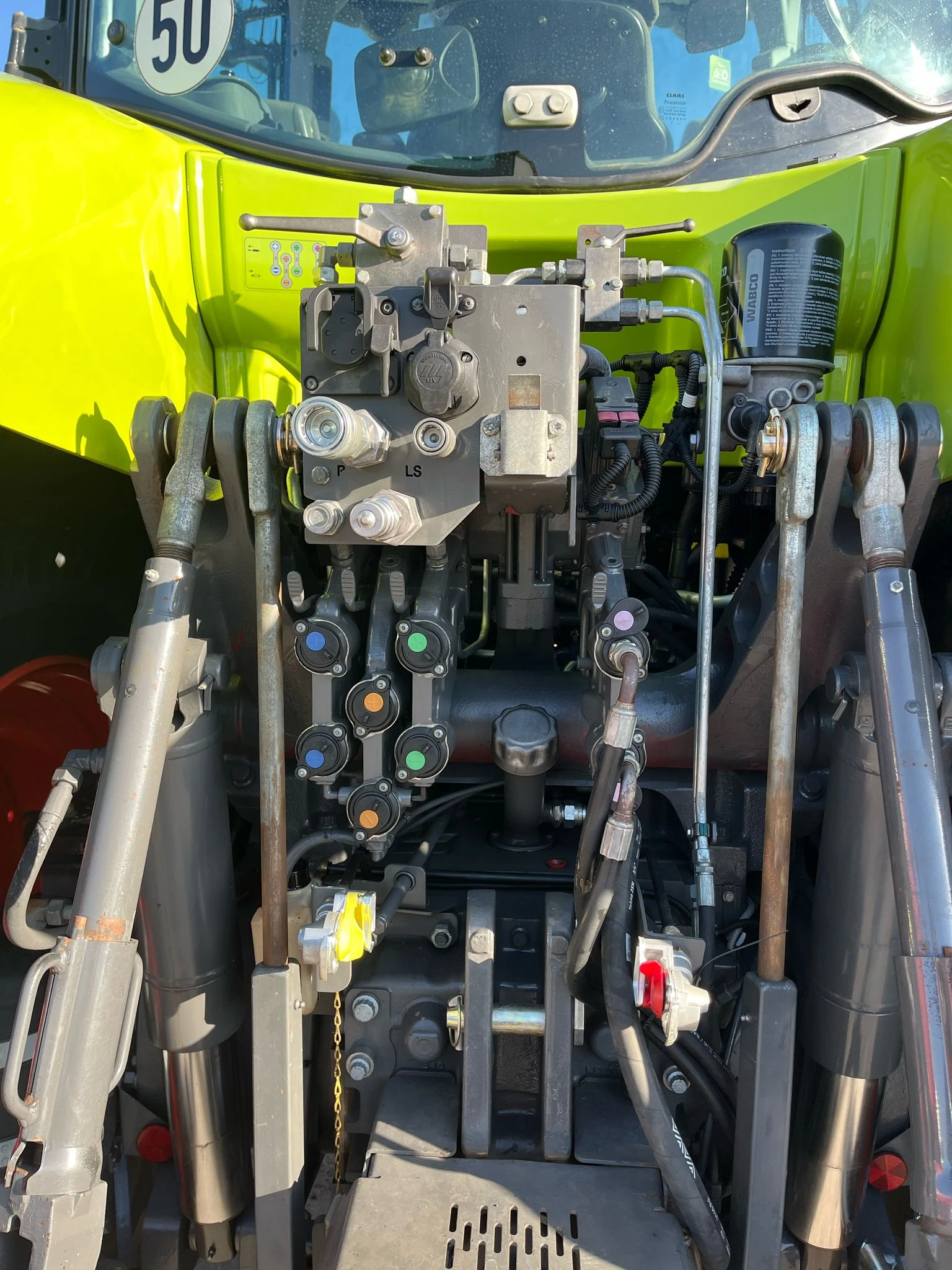 Трактор Claas Axion 850 - изображение 8