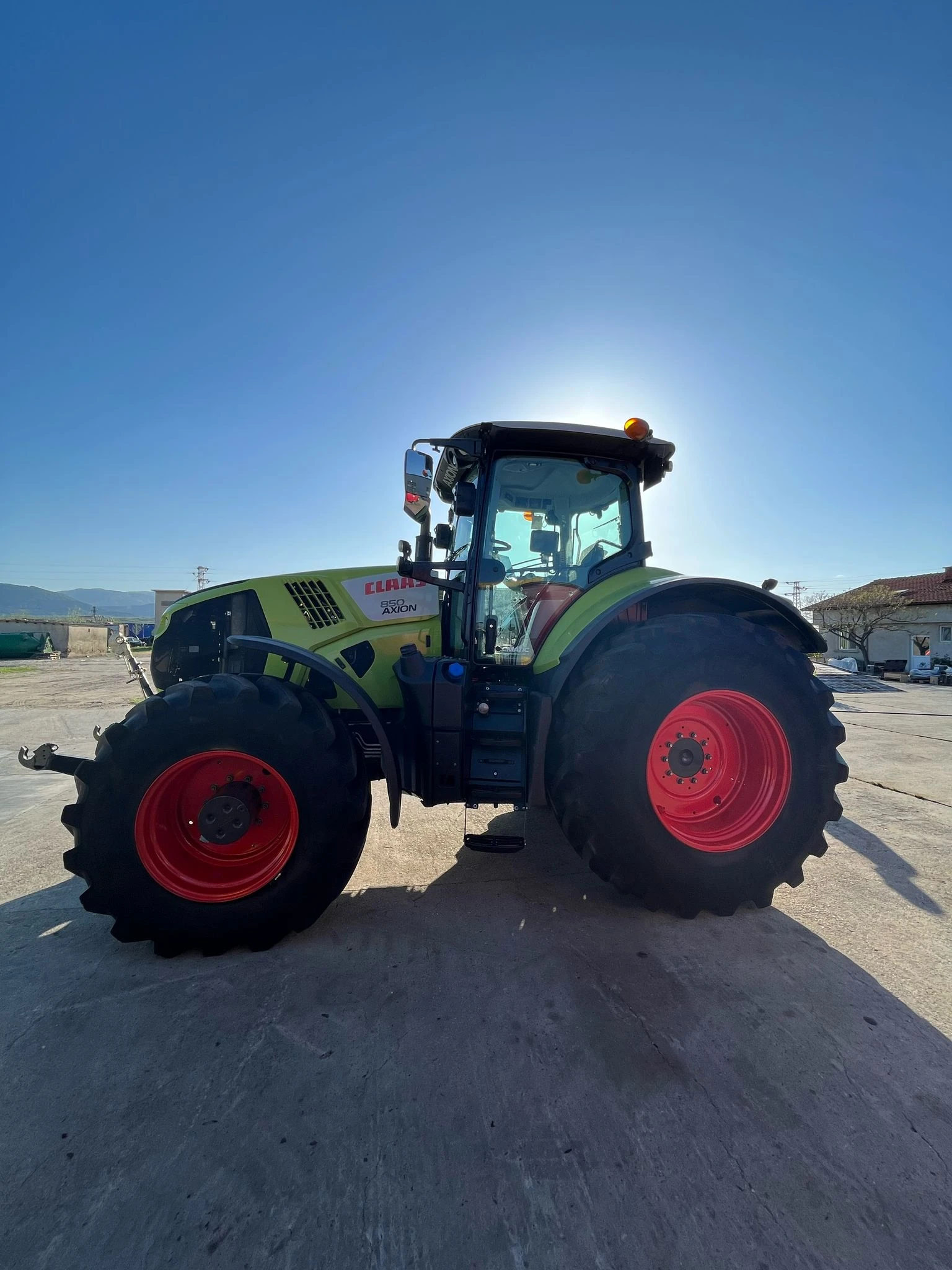 Трактор Claas Axion 850 - изображение 5