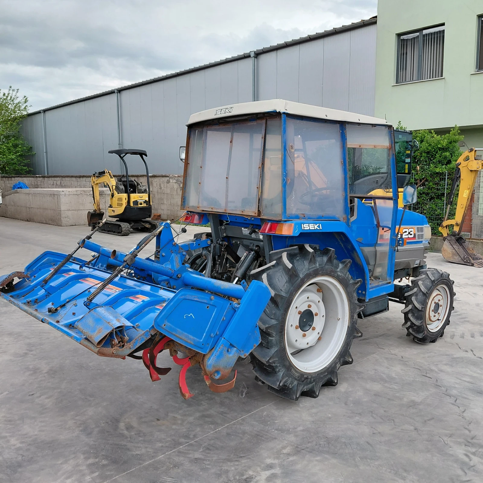 ������� ISEKI TG23F * 4�4, �� 2100��, ������������ ������� *  | Mobile.bg � ����������� 6