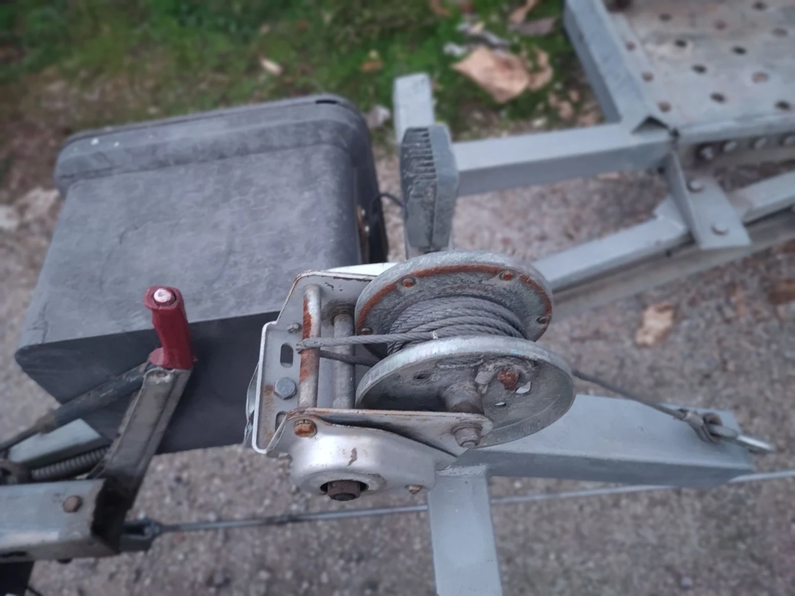   OMEGA | Mobile.bg   5