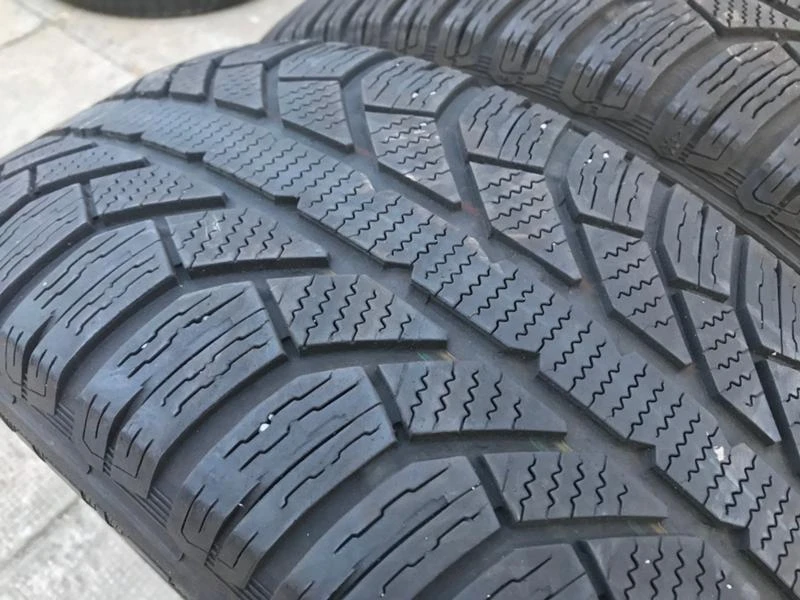 Гуми Зимни 215/60R16, снимка 4 - Гуми и джанти - 26998416