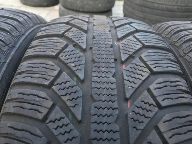 Гуми Зимни 215/60R16, снимка 6 - Гуми и джанти - 26998416