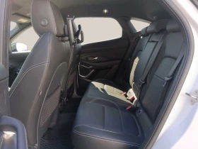 Jaguar E-pace 2.0 MHEV, снимка 6